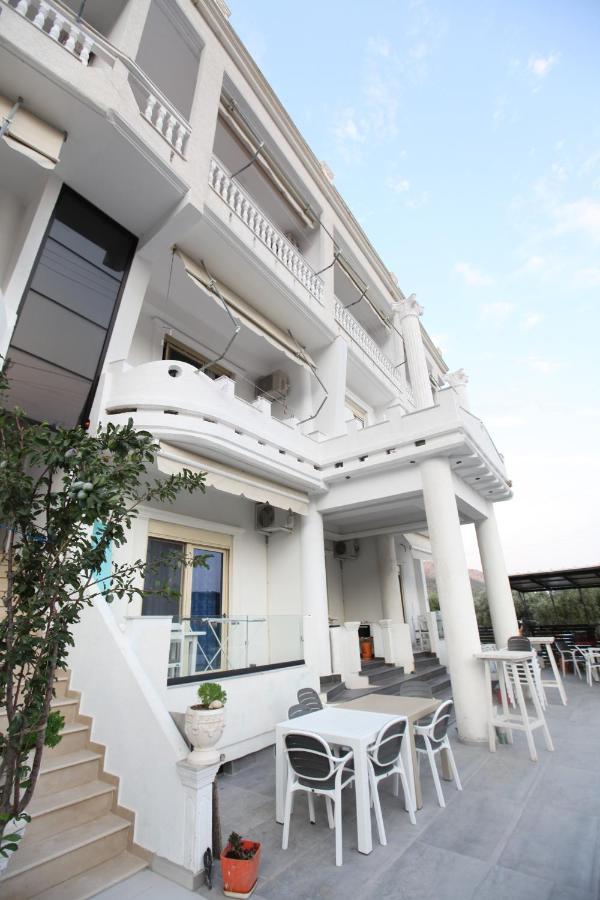 Hotel Kristal Borsh Exterior photo